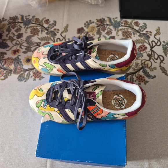 Adidas x Sean Wotherspoon Gazelle Indoor - Picture 3 of 9